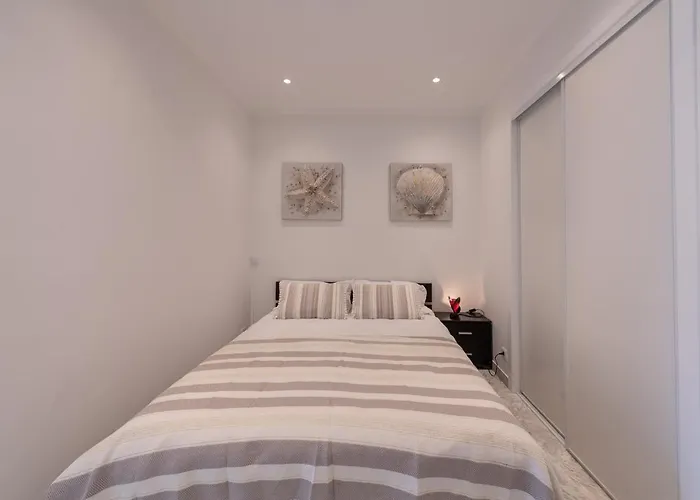 Garavan Avec Piscine A Proximite Italie Et Monaco * مينتون