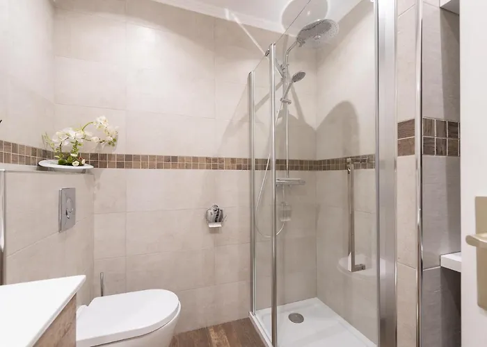 Apartment Garavan Avec Piscine A Proximite Italie Et Monaco Menton